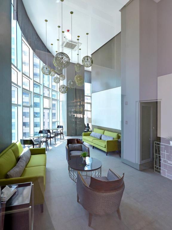 Currency Serviced Suites Manila Exterior photo