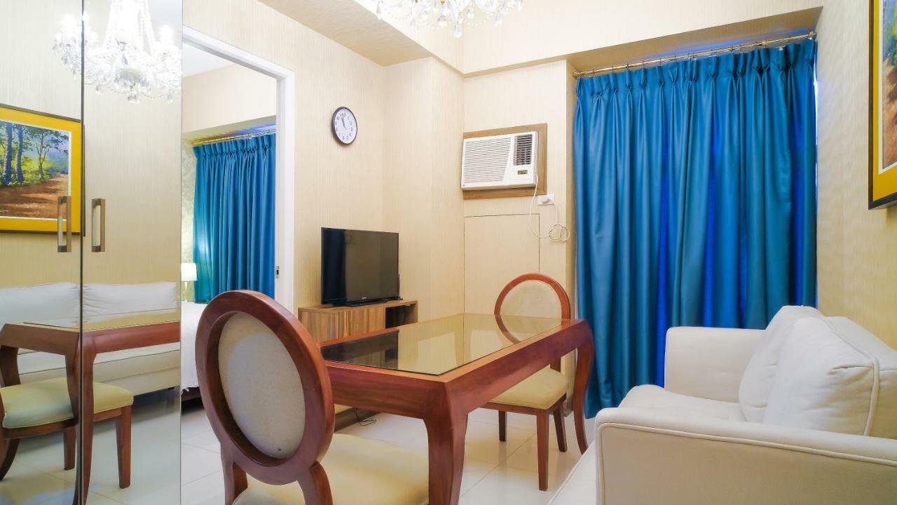Currency Serviced Suites Manila Exterior photo